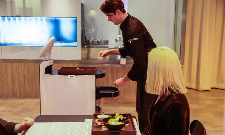 Restoranları Robotlar Mı Ele Geçiriyor?